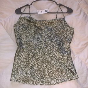 Tank top size small